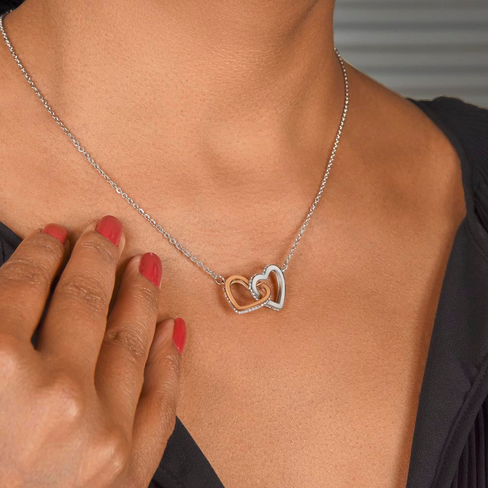 Interlocking Hearts Necklace – Elegant Jewelry for Every Occasion